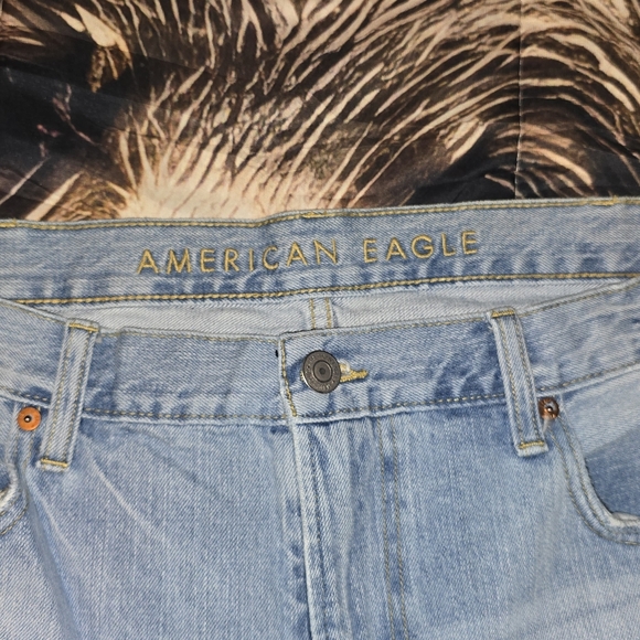 Moved To Booth - Picture 2 of 5